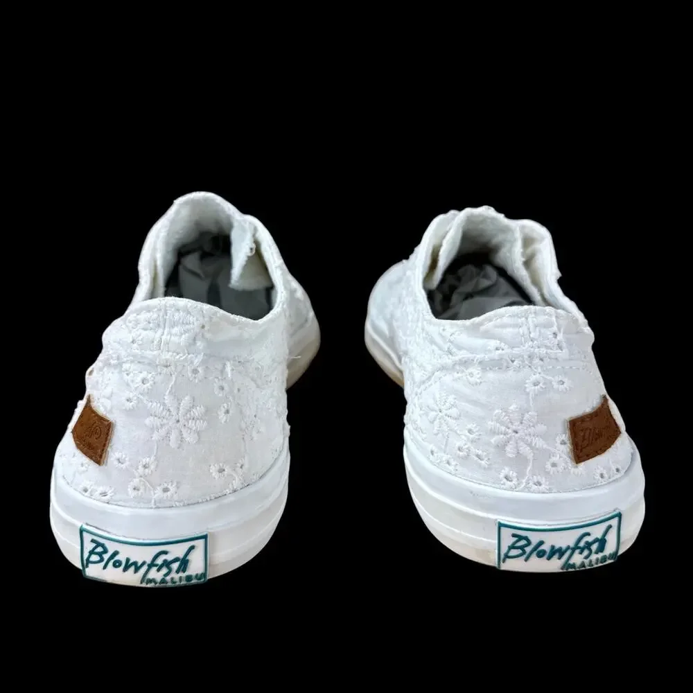 Blowfish Malibu Slip On Sneakers Womens White Eyelet Lace Floral Coquette 8.5